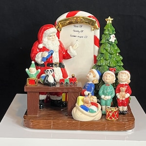 Royal Doulton Holiday Traditions &quot;Santa&#39;s Toy Testing&quot; Figurine (HN 5551) - Numbered Limited Edition - Original Box
