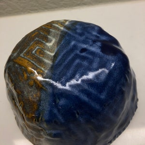 Rattle pottery signed vintage
