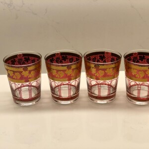 Cera Glass Golden Grapes Burgundy Whiskey Glass Set of 4