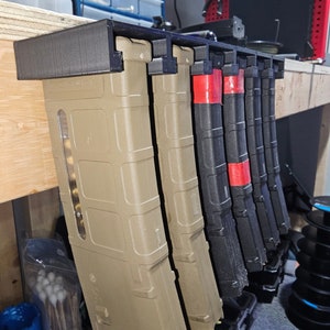 AK/PMAG Wall Mount