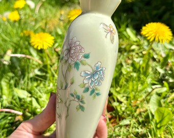 Vintage Floral Japanese Bud Vase