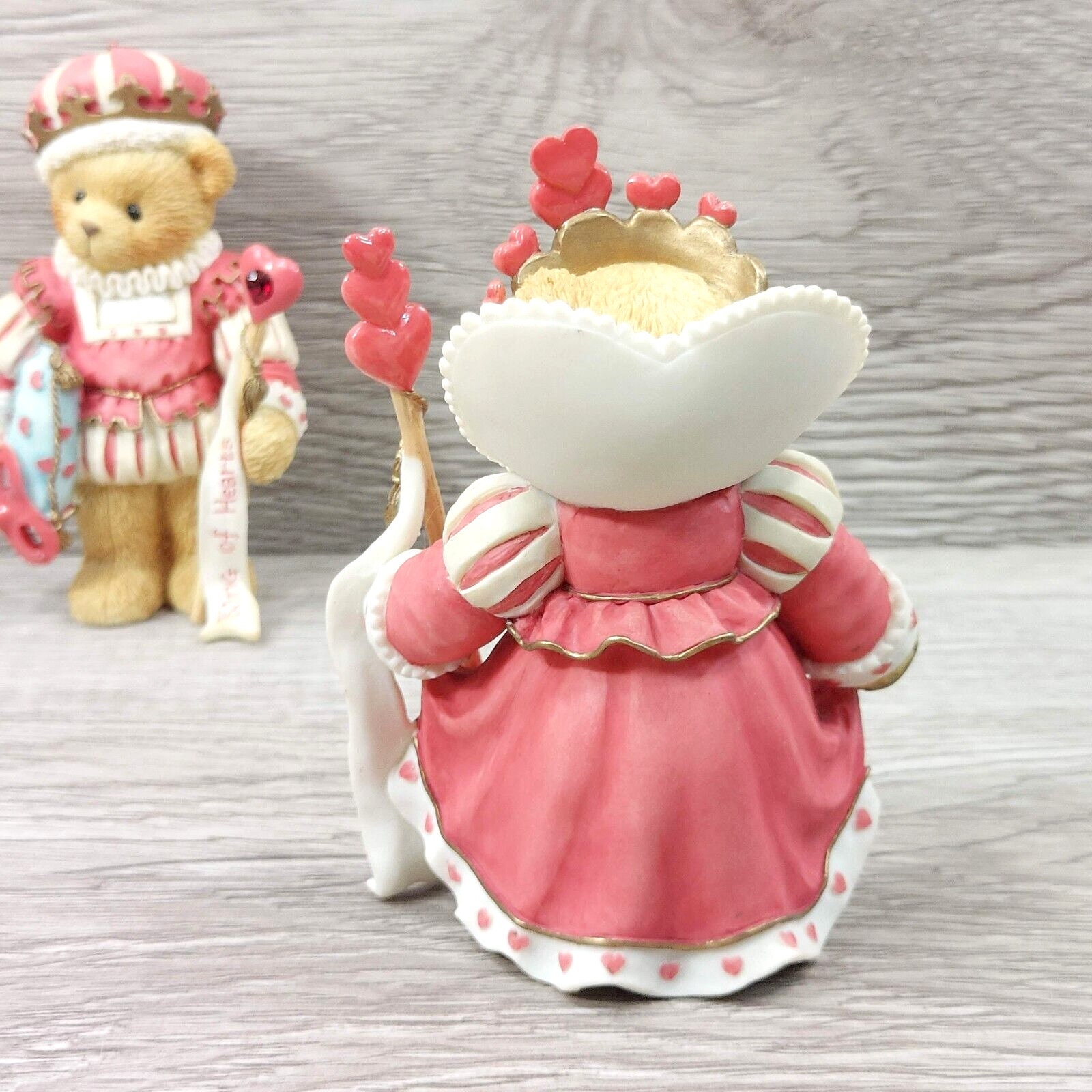 Cherished Teddies King Harry and Queen katherine 
