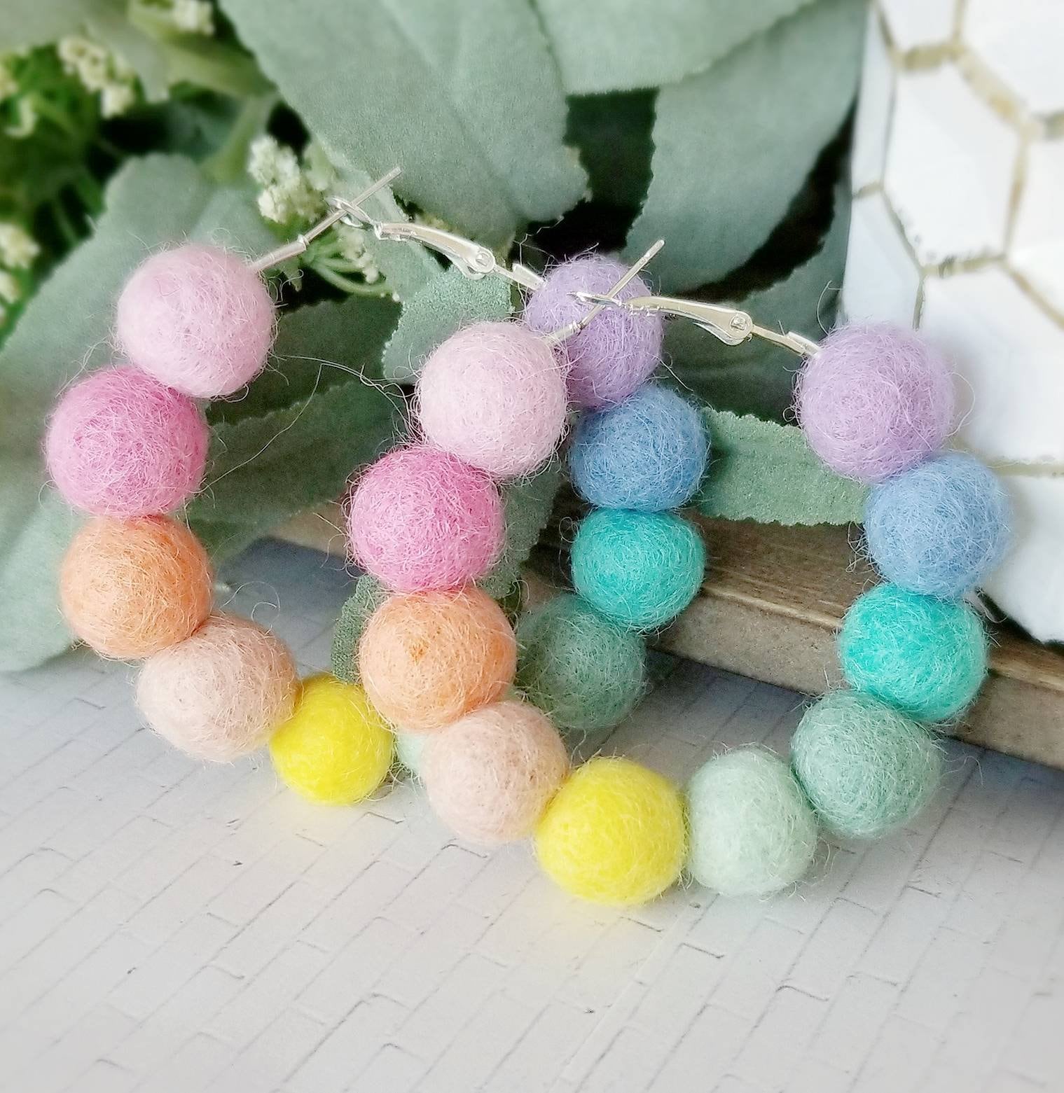 Gray Mini Pom Poms 15mm Tulle Pom Pom Balls,pastel Tiny Pom Pom, Miniature  Applique,soft Ribbon Pom, Craft Pompoms Mini Crafts 