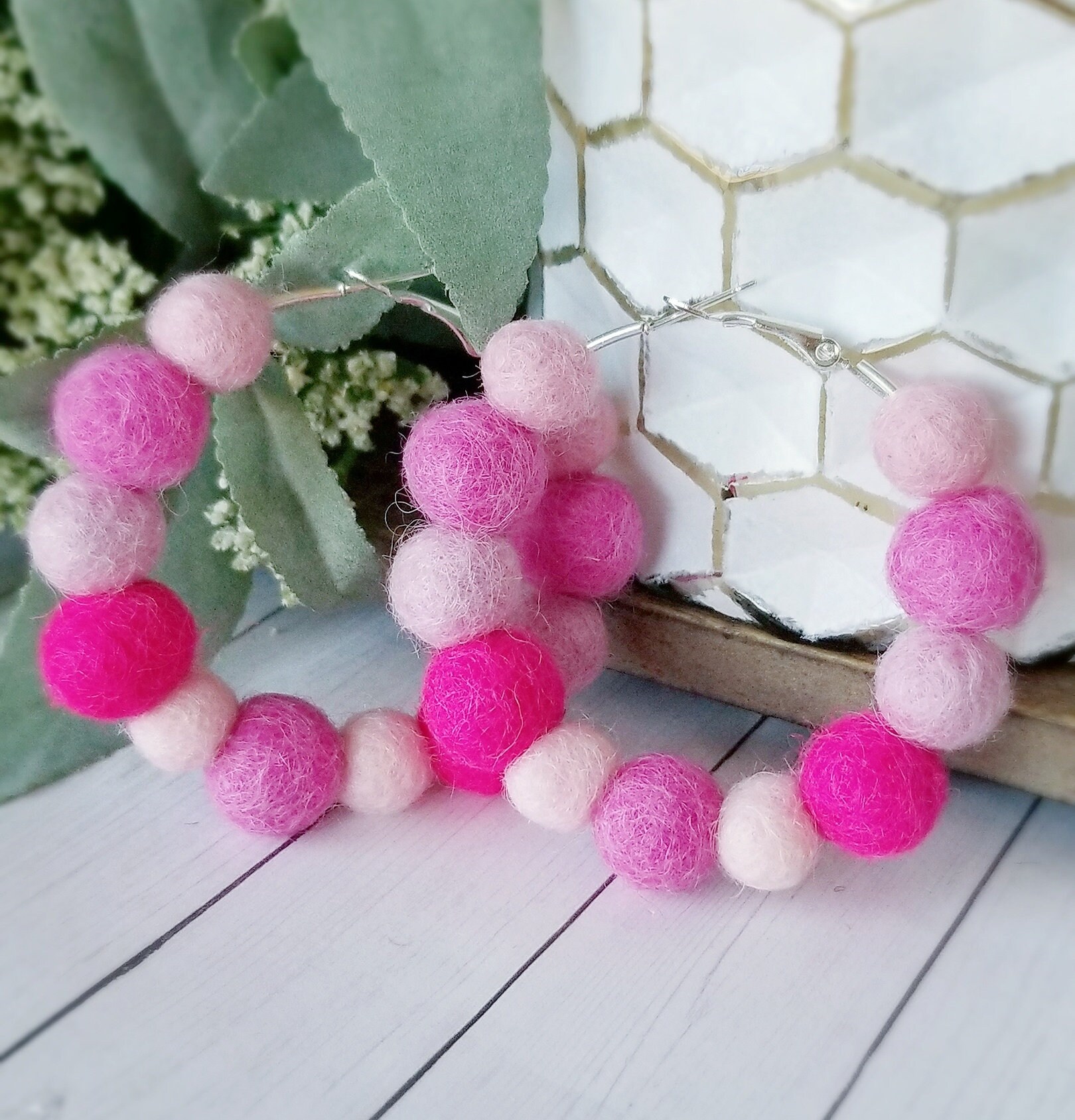Big pom pom earrings deals