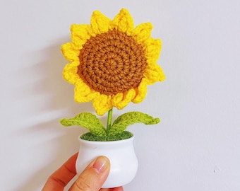Crochet Sunflower in Pot, Handmade Sunflower, Cute Desk Decor, Sunflower Gift, Teacher Gift, Cheer Up Gift, Easter, Mother's Day gift