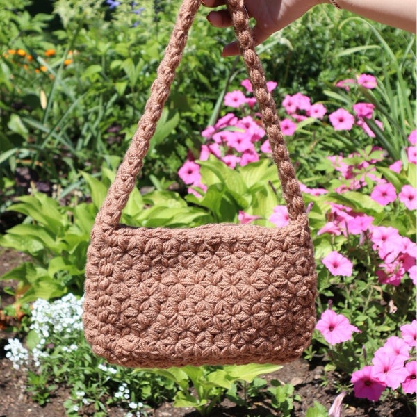 Oopsie Daisy Purse Crochet Pattern