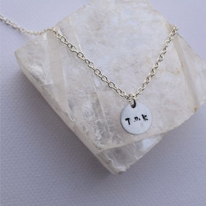Personalized Initial Disc Necklace, Sterling Silver, Custom Heart Necklace, Couples Necklace, Anniversary Necklace, Valentine's Day Gift bild 1