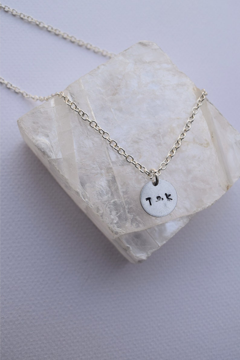 Personalized Initial Disc Necklace, Sterling Silver, Custom Heart Necklace, Couples Necklace, Anniversary Necklace, Valentine's Day Gift bild 1