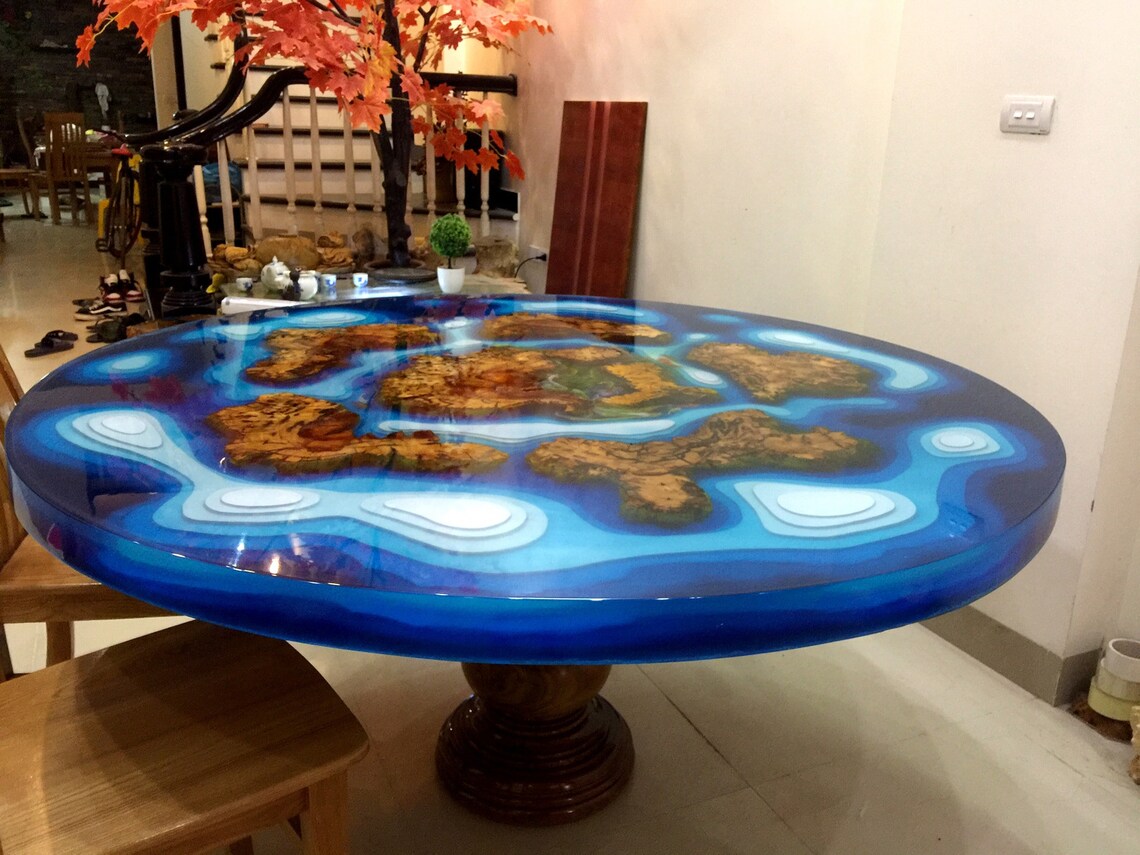 Wood and Epoxy Resin Round Table / Live edge epoxy river table Etsy