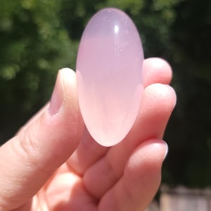 Beautiful High Quality Rose Quartz Shiva Lingam – Healing Crystal for Love & Unity, Chakra Balancing, Meditation, Spiritual Decor | A