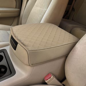Fits GMC Sierra Yukon 1500 2500 3500 2007-2014 Bucket Seat Center Console Lid Arm Rest Cover Leather  Cushion Pad Pet Anti-Scratch Beige Tan