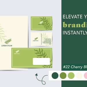 Op de afbeelding: Een branding mockup met een groen bladerenontwerp. De mockup bevat een briefhoofd, een visitekaartje en een envelop. Het kleurenpalet omvat tinten groen, wit en roze. De tekst "Elevate Your Branding Instantly" en "#22 Cherry Blossom" zijn opgenomen in de afbeelding.