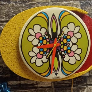 Peter Max 60's Era GE Analog Wall Clock, P Max's Artistic Eye