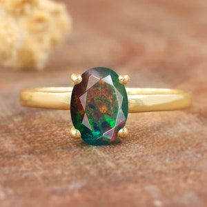 Natuurlijke vuuropaal statement ring, zwarte opaal ring, trouwring voor vrouwen, geboortesteen oktober, zwarte opaal sieraden, gouden ring, zilveren ring