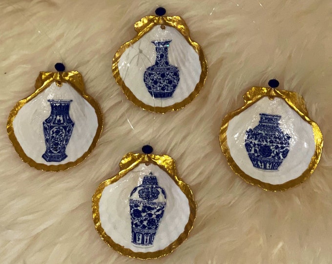 Chinoiserie Blue Vase Shell Christmas Ornament