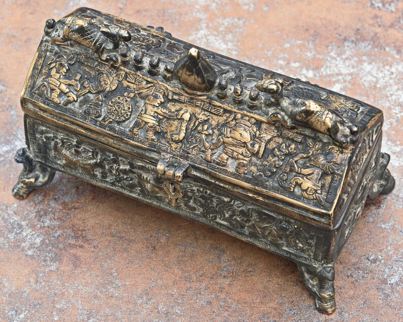 Antique Brass Jewellery Box With Serpent Legsembossed Jewellery