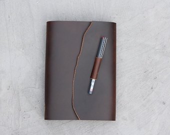 Gepersonaliseerd dagboek, handgemaakte notebook, rustieke lederen dagboek, dagboek cover, binder ring notebook cover A5, aangepaste naam initialen, Kladblok cadeau