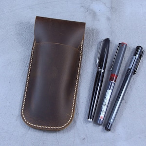Leather Pen Case,Personalized Leather Pen Pouch,Fountain pen case, leather pen holder,Leather pencil case,personalized gift,gift for him
