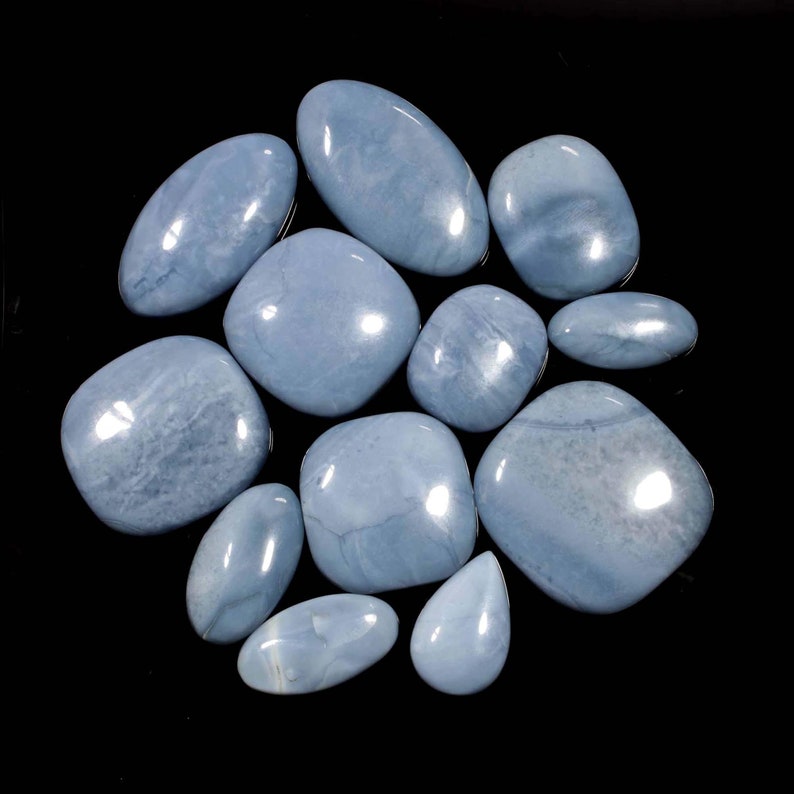 very nice Blue opal heart cabochon size15x25mm loose gemstone cabochon attractive colour Blue opal top quality in jewellery making 13.75 cts