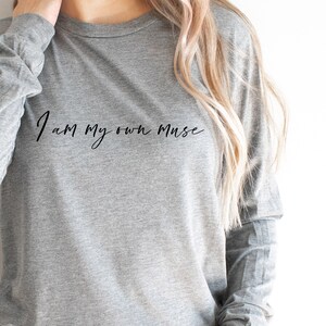 I am my own muse Positive Spruch Shirt svg,Minimalist self love svg silhouette dxf png sublimation design,Trendy damen shirt svg file cricut
