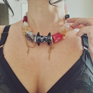 Choker necklace