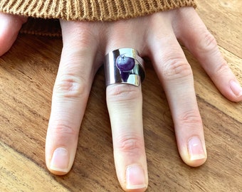 Ring mit Amethyst lila-weiß