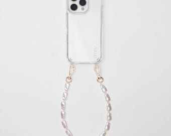 Bransoletka z różowymi koralikami i perłami + etui na telefon | Zawieszki | Samsung iPhone | Zawieszki + koraliki | Widziane w programie Emily w Paryżu na Netflixie