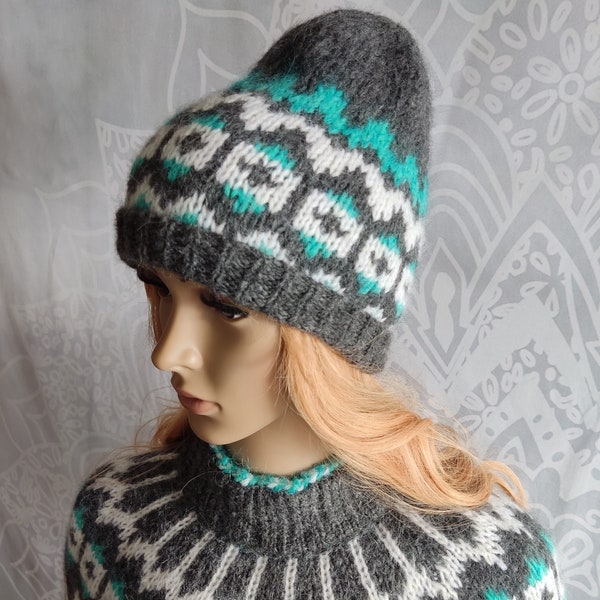 Chapeau islandais Fair Isle femme tricoté à la main en Baby alpaga / Mérinos, Bonnet en laine douce, Chapeau d'hiver avec Jacquard, Chapeau de ski nordique chaud