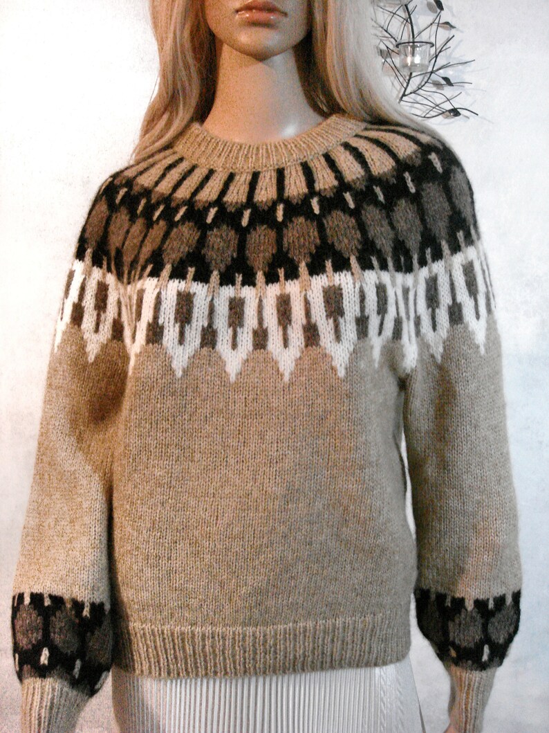 Fair Isle Icelandic sweater women in Baby alpaca /& Merino Lopi traditional Nordic ski pullover cable knitted Lopapeysa sweater handknitted