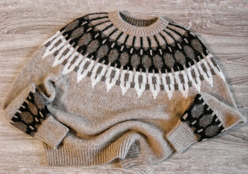 Fair Isle Icelandic sweater women in Baby alpaca /& Merino Lopi traditional Nordic ski pullover cable knitted Lopapeysa sweater handknitted