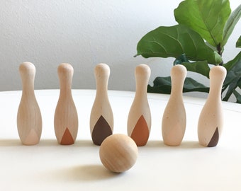 Mini Bowling Wooden Mini Bowling Game Tabletop Bowling Gam Ten Pin Bowling Game Set Mini Desktop Table Bowling Game Family Party Playing Decompression Entertainment Games Toy for Kid and Adult