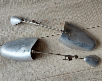 Pair of Vintage Men's Shoe Trees Church's of Northampton Famous Luxury Shoe Brand Aluminium Shoe Stretchers Adjustable Sizes 9.5-11