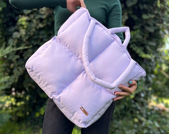 ★TOUT Y EST★ Circle Puffer Body Bag Purple LOR23FUBG0001P The Puffer Travel Tote - Lavender | Puffer Travel Tote