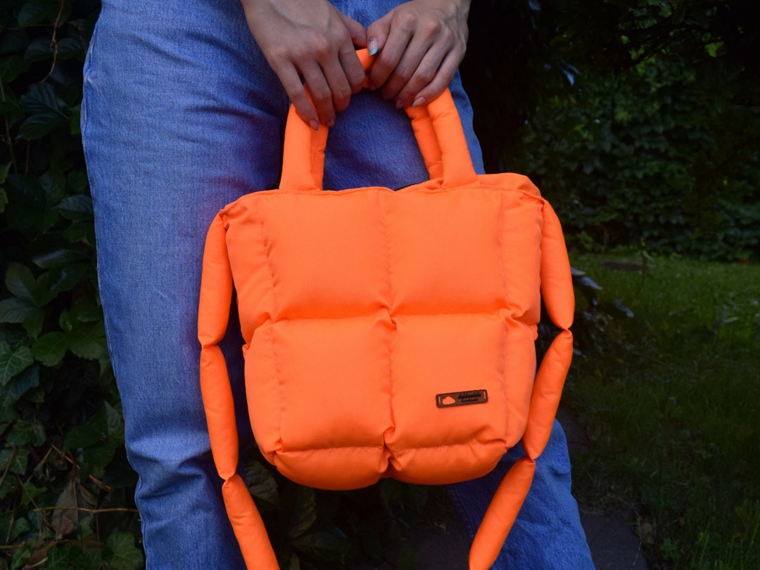 ■Tote Bag 9L Liberty – Orange Multi il_1080xN.4033027835_luis.jpg