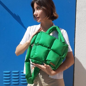 Puffer bag, puffer tote bag, handmade green puffer bag, pillow puffer bag, water resistant bag