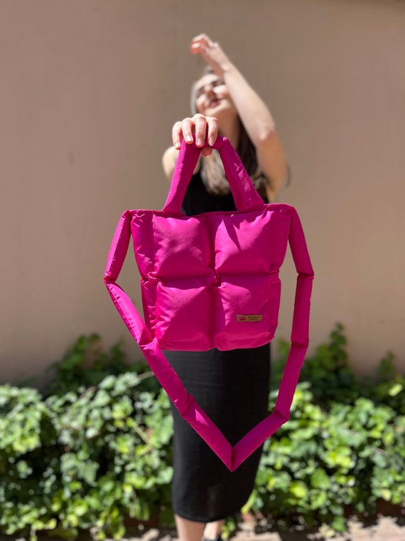 Handmade Fuschia Puffer Bag, Vibrant Color Puffy Pillow Bag in Midi Size, Tote Bag With Lining and Inner Pocket, Pink Puffer Purse - Etsy