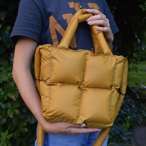 Gold Puffer Bag: Mid-Size Quilted Handbag