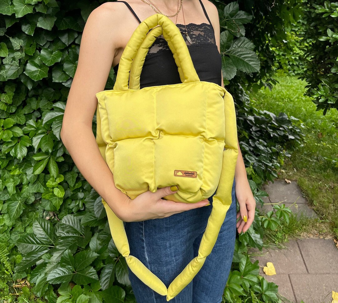 Light Greenish Yellow Quilted Bag Versatile and Stylish Pillow Puff Bag