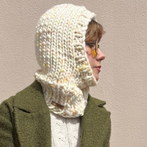 Hand Knitted Chunky Wool Balaclava: Cozy Winter Hood