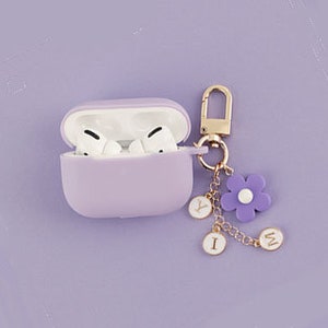 Personalized AirPod pro Case, Initials AirPods pro Case, Custom Silicone Airpod Keychain flower,AirPods pro Cover, Name Airpods Holder