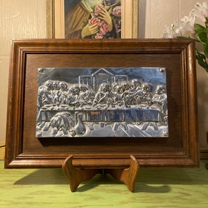 Vintage Metal Relief Plaque of The Last Supper ~ Religious Art ~ Lord&#39;s Supper Cast Metal Relief Wall Sculpture ~ Spiritual/Christian Decor