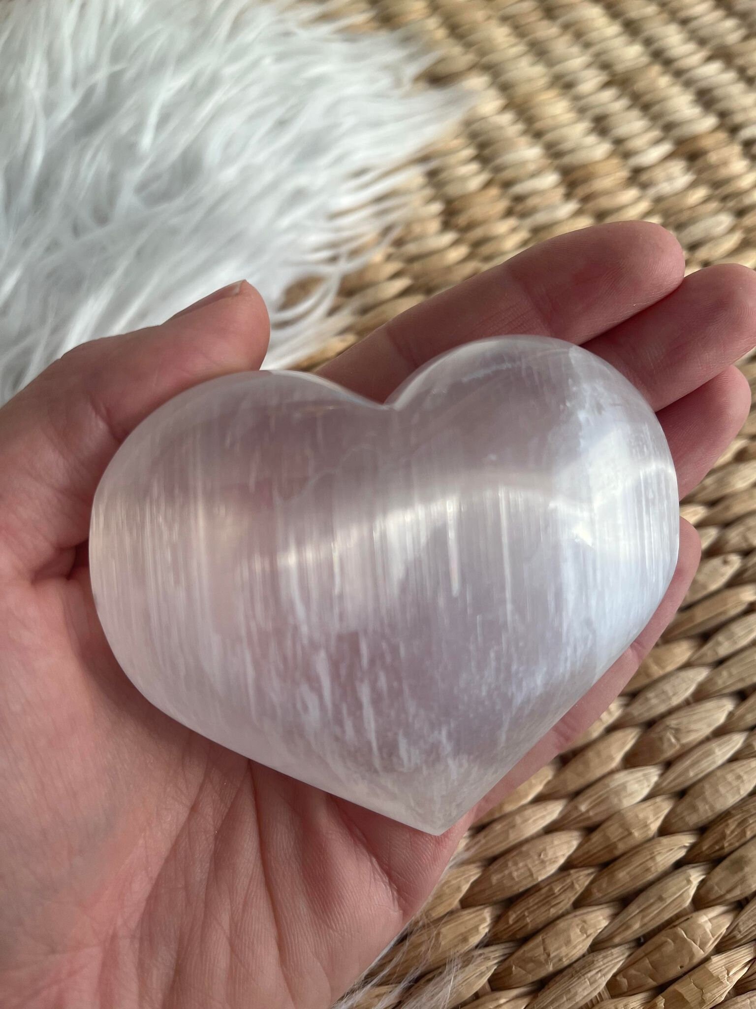 Maxi Coeur en Sélénite Magnétisé