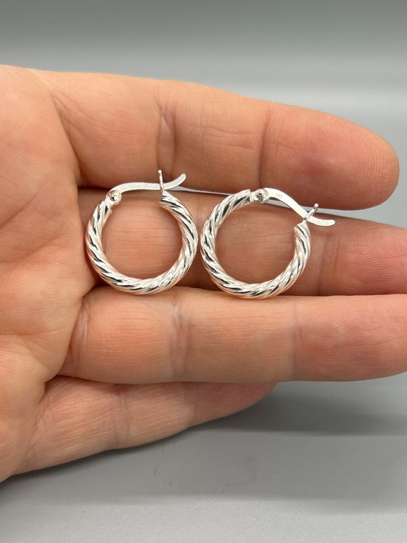 Twisted Creole Hoop Earrings / 20 Mm Twisted Hoop Earrings