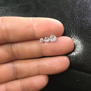Silver Round Cubic Zirconia Stud Earrings /Everyday Stud Earrings/ Size 3, 4, 5, 6 and 7 mm Diameter /Minimalist Earrings / Best friend Gift