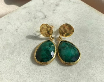 NEW ! Drop Emerald Earrings, Natural Stone Design Earrings, Cast Crest Emerald Earrings, Wedding Jewelry, Mother's Gift, Daily