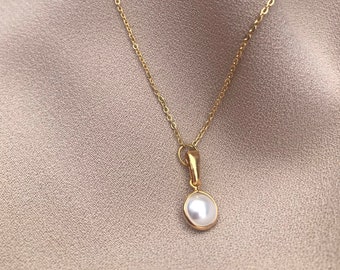 Collier élégant de perles, collier de perles en or minimaliste, collier de perles élégant, collier superposé, élégance quotidienne, cadeau de fête des mères, cadeau pour elle