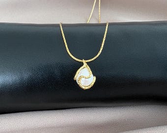 Caged Fireball Pearl Square Chain Gold Elegant Necklaces