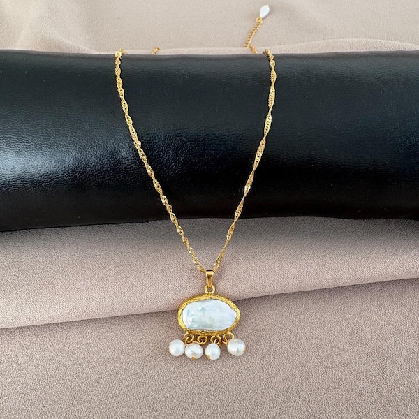 Natural Square Pearl Twist Chain Design Necklace