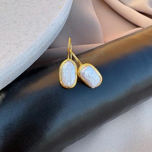 Minimalist Irregular Square Real Flat Pearl Earrings