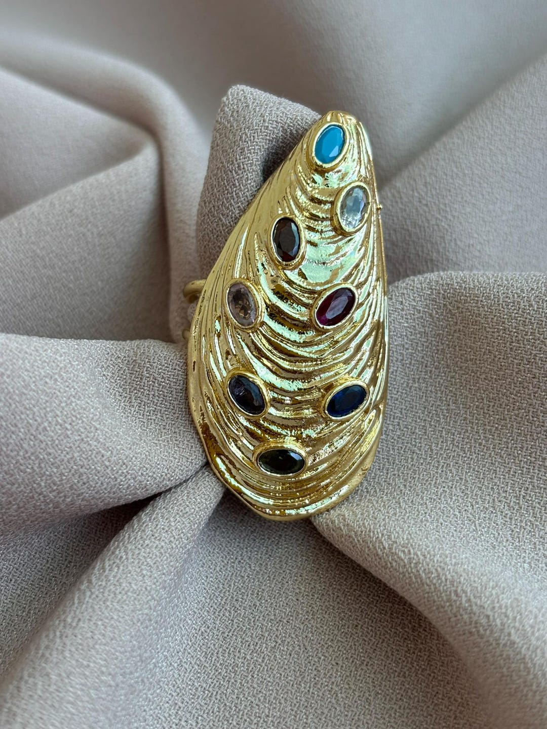 Adjustable Cast Ring With Seashell Design and Zircon Stones - Etsy